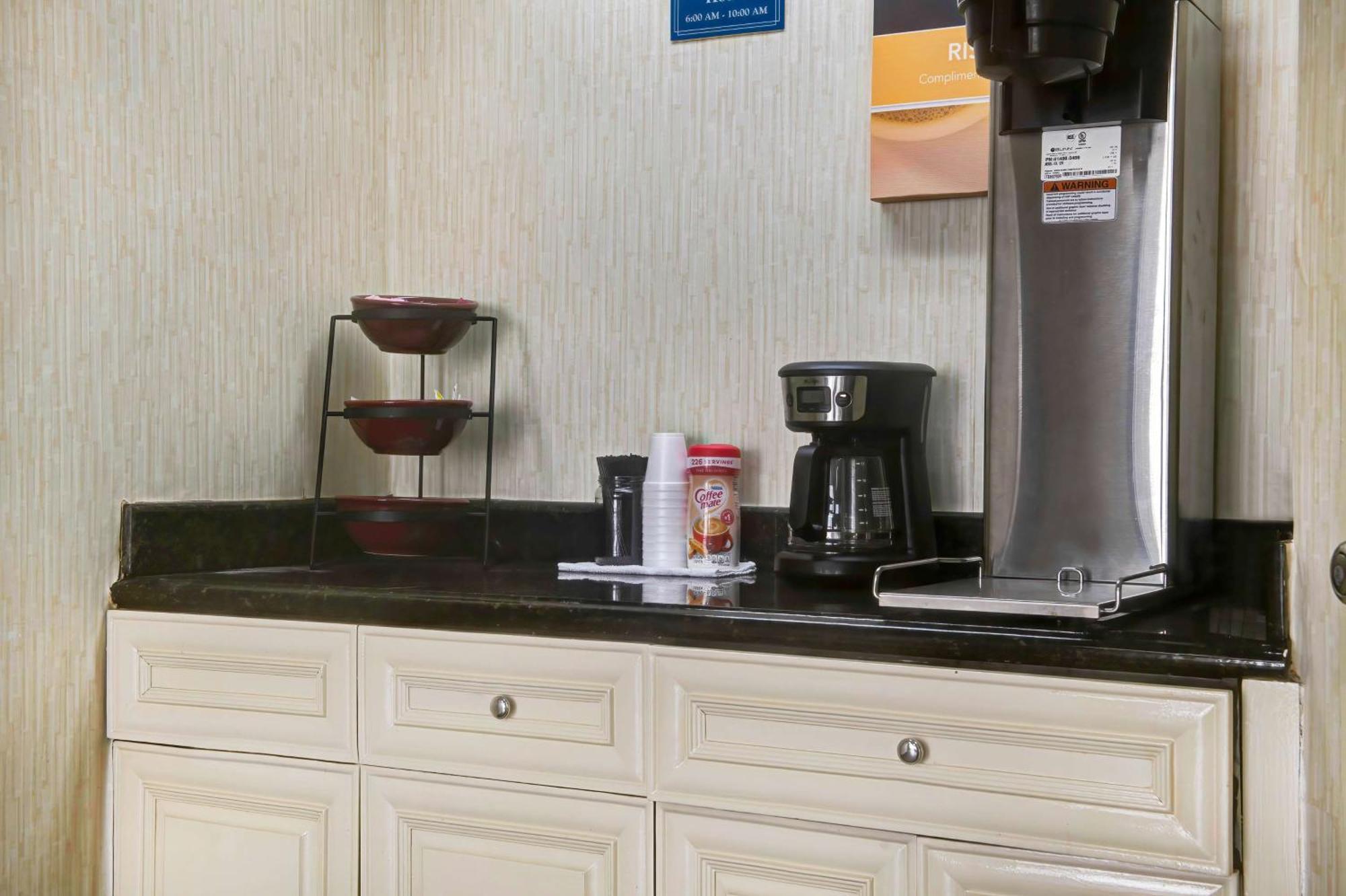Motel 6 Atlanta, Ga - Midtown Екстер'єр фото