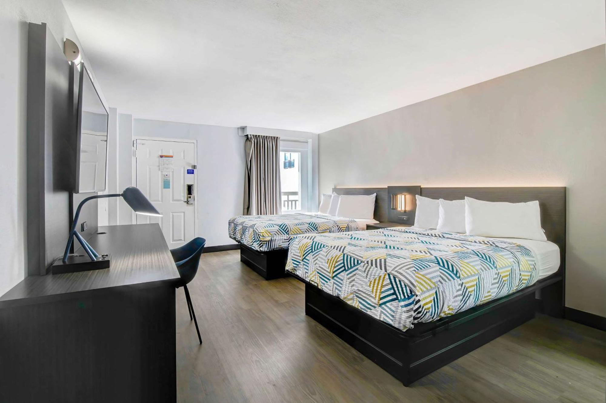 Motel 6 Atlanta, Ga - Midtown Екстер'єр фото
