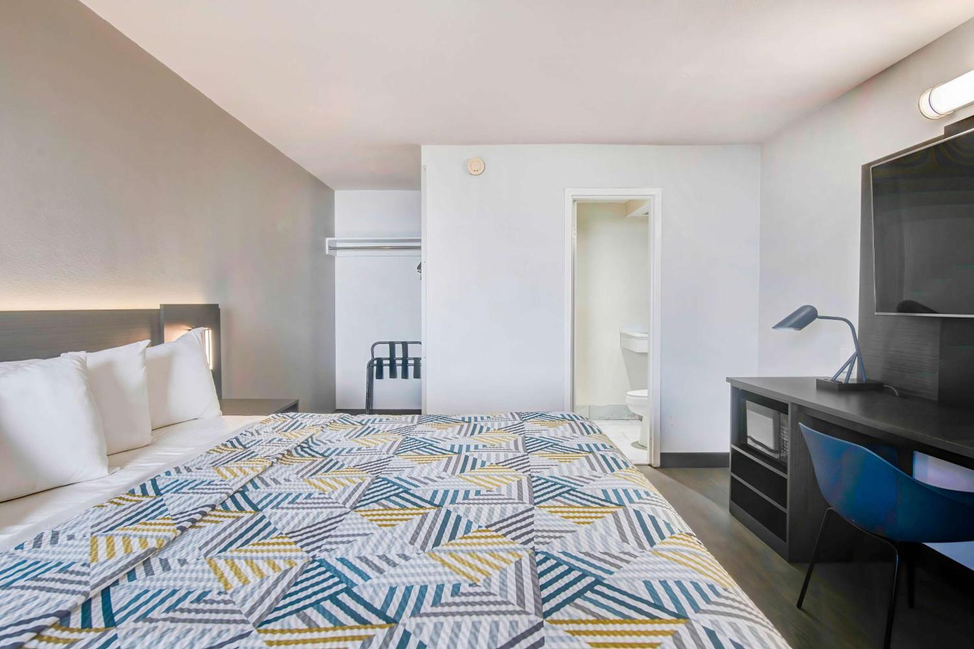 Motel 6 Atlanta, Ga - Midtown Екстер'єр фото