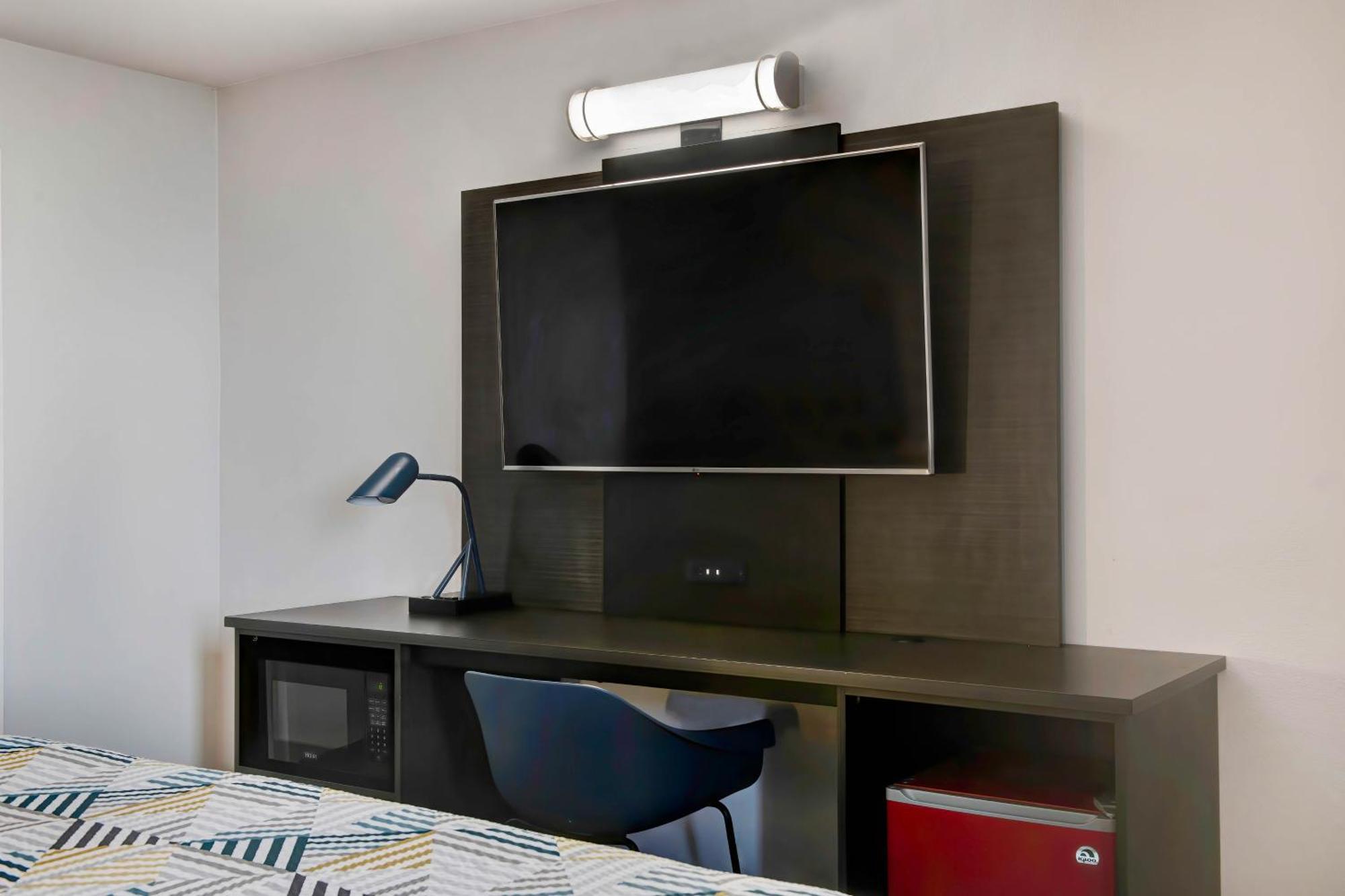 Motel 6 Atlanta, Ga - Midtown Екстер'єр фото