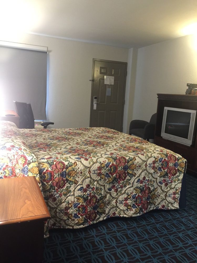 Motel 6 Atlanta, Ga - Midtown Екстер'єр фото