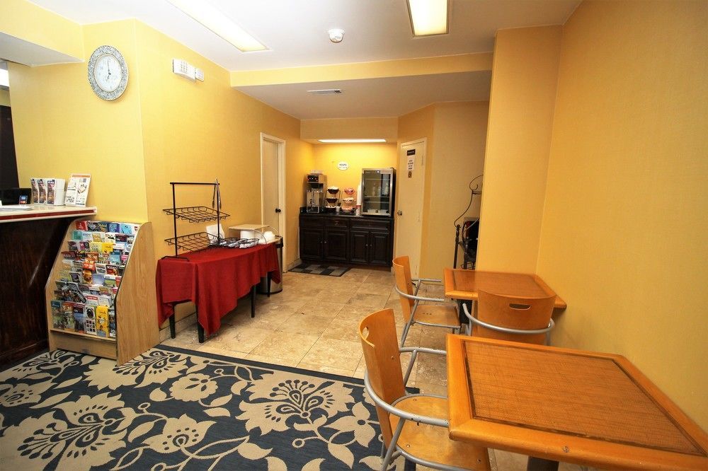 Motel 6 Atlanta, Ga - Midtown Екстер'єр фото