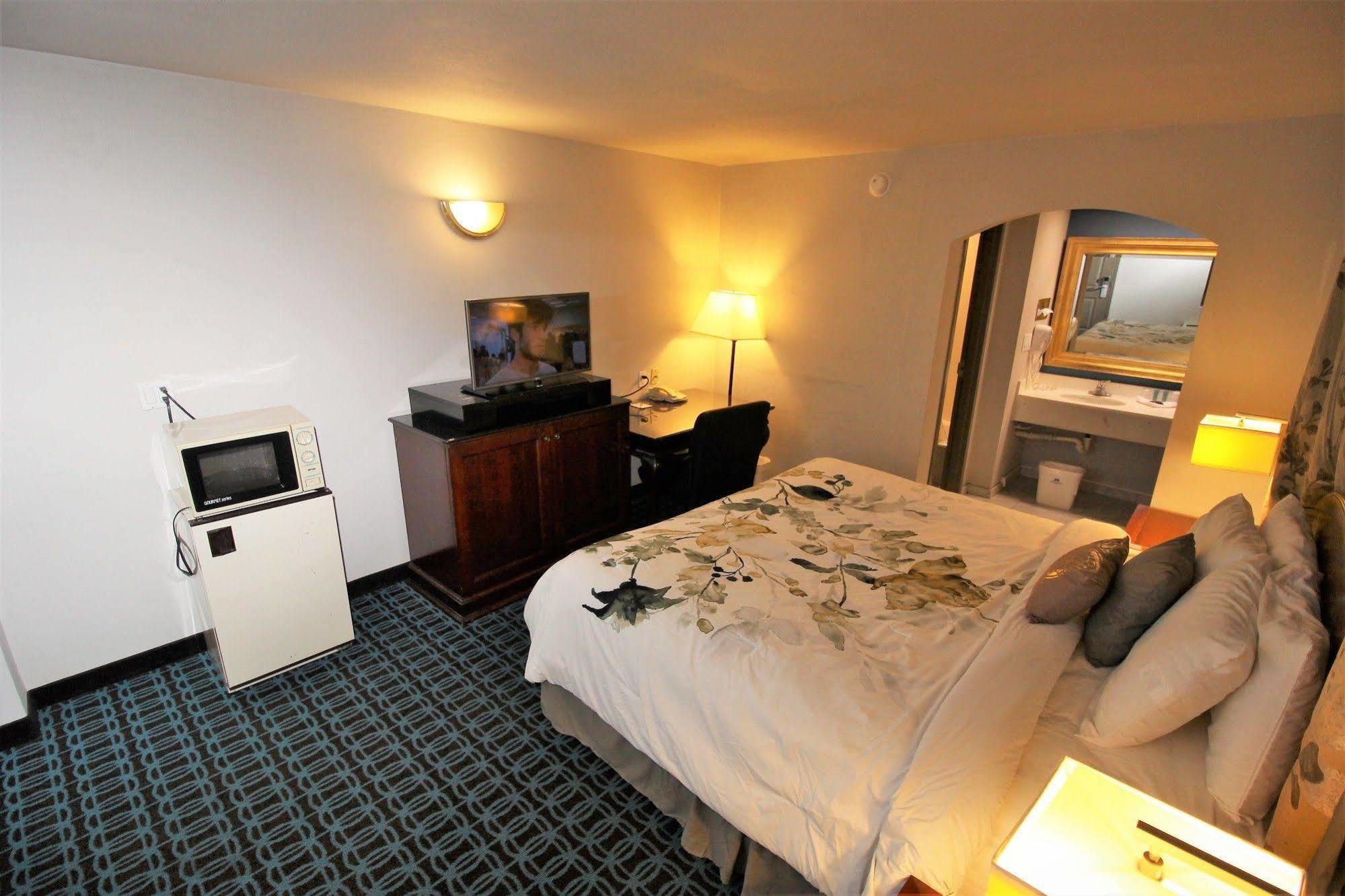 Motel 6 Atlanta, Ga - Midtown Екстер'єр фото