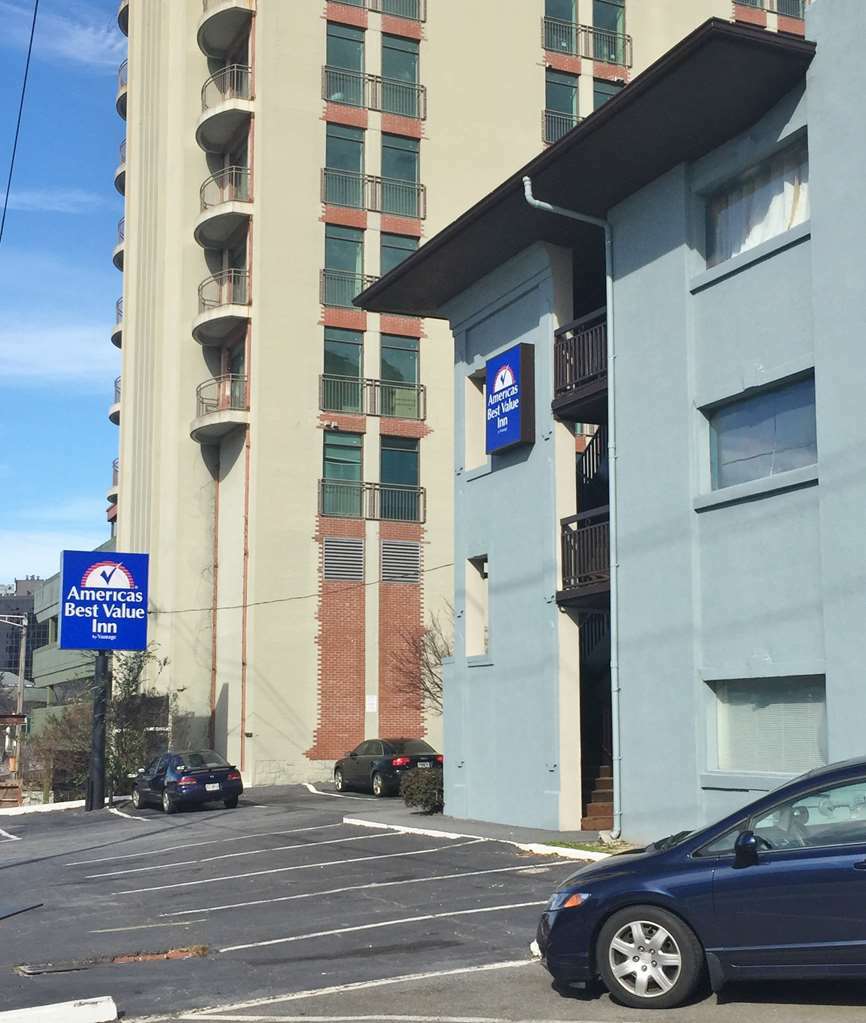 Motel 6 Atlanta, Ga - Midtown Екстер'єр фото